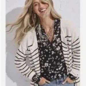 EUC Cabi Turnabout Cardigan #6164 Worn once